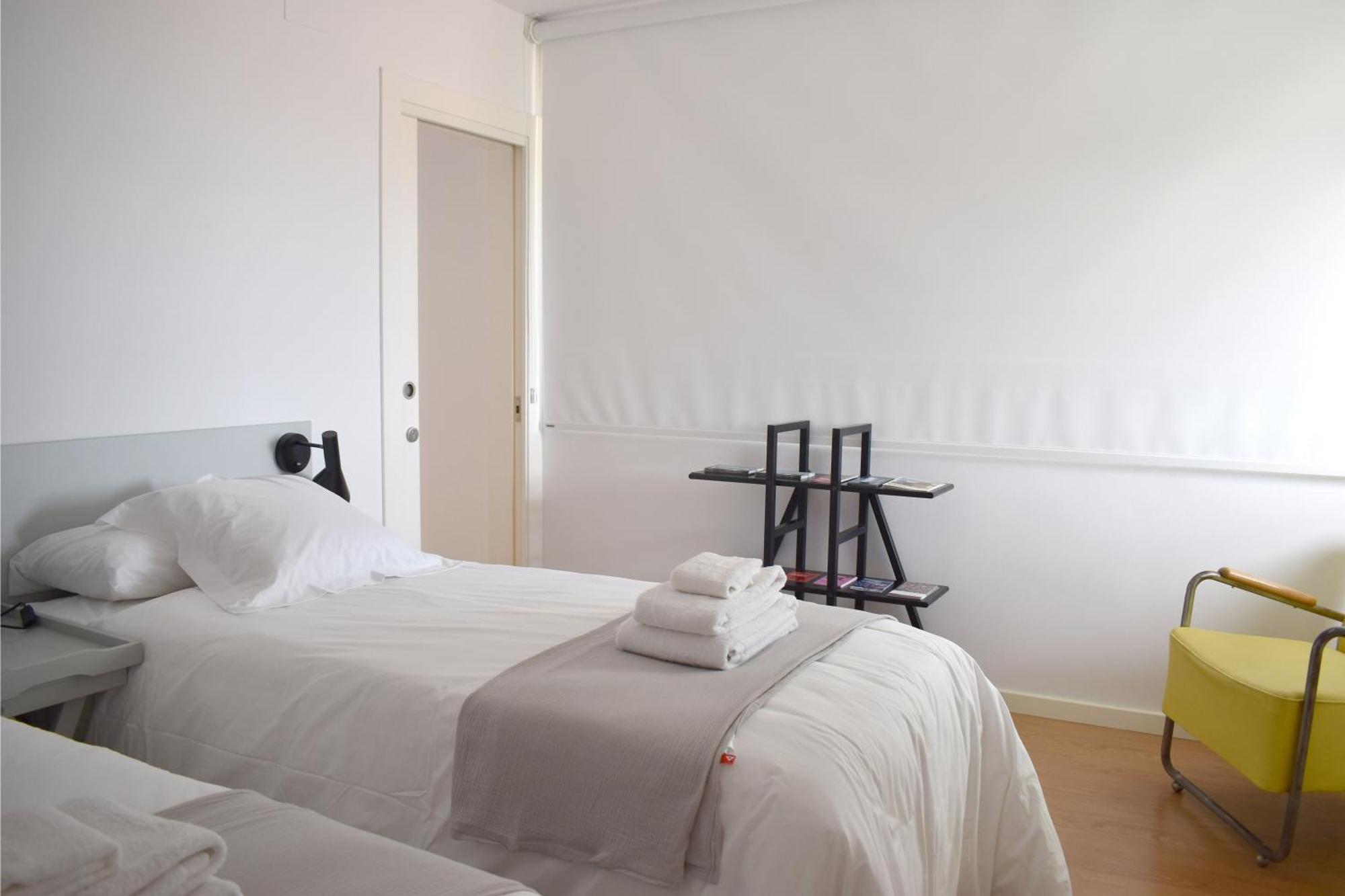 Stylish Well-Connected Beachfront Flat Valencia Exteriör bild