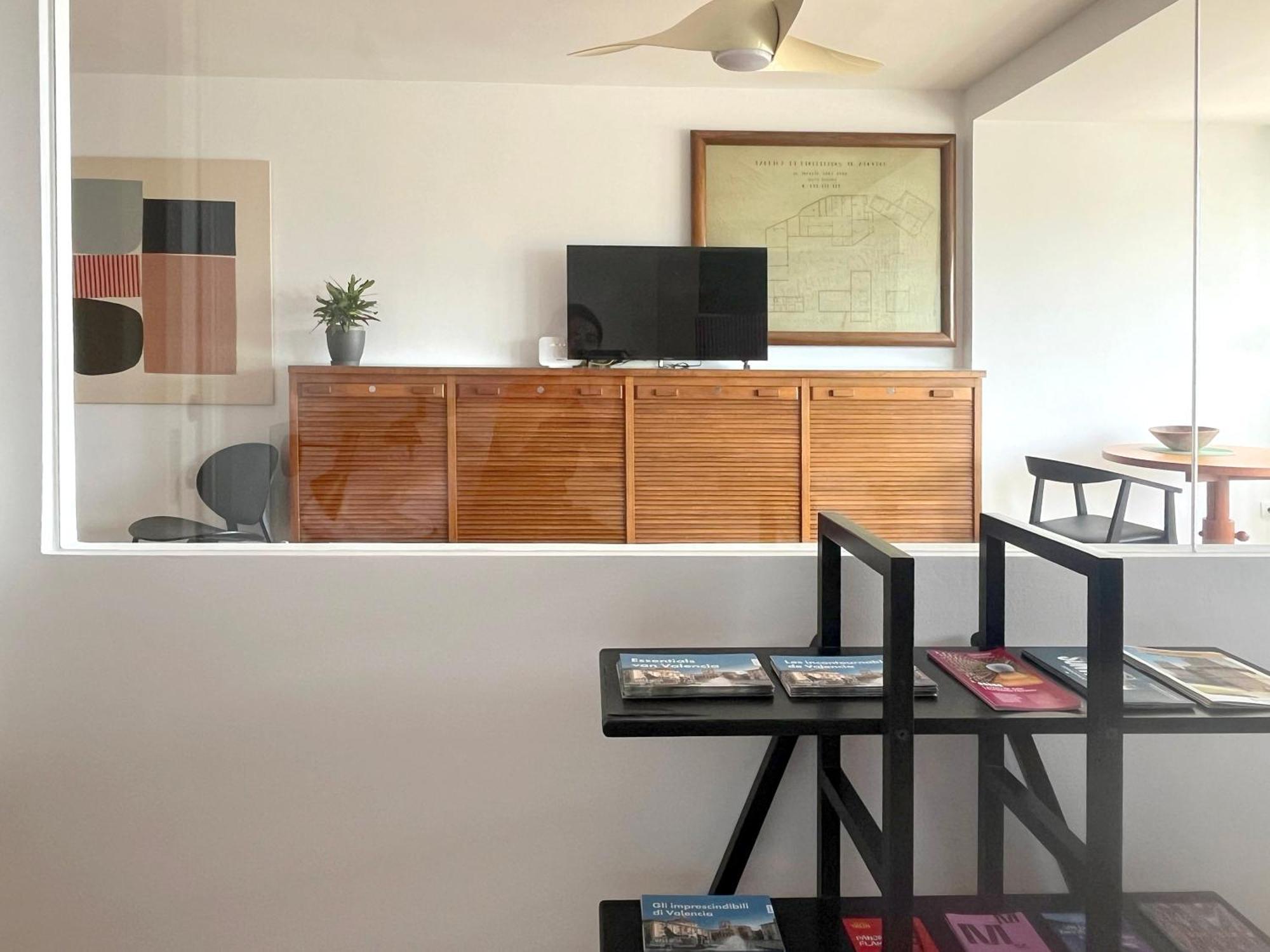 Stylish Well-Connected Beachfront Flat Valencia Exteriör bild